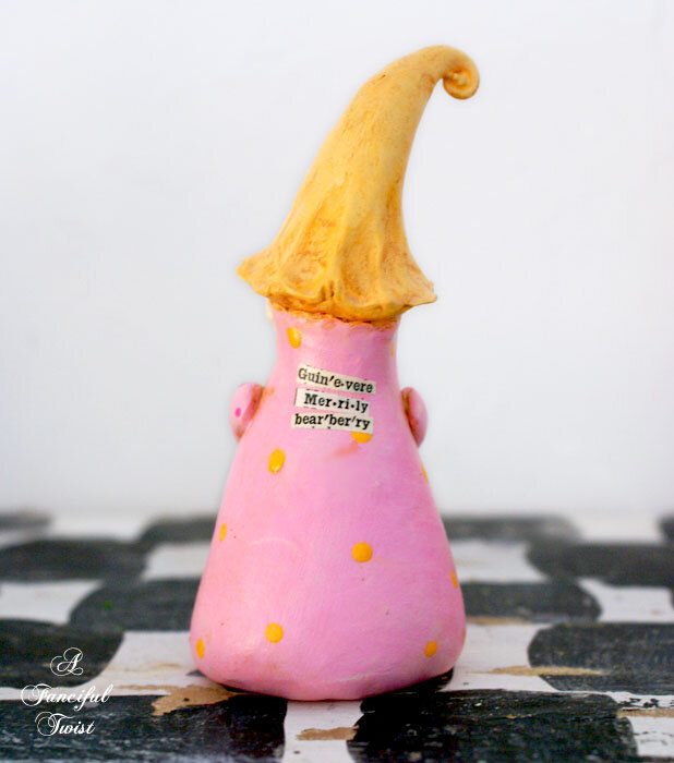 guinevere-merrily-bear-berry-back