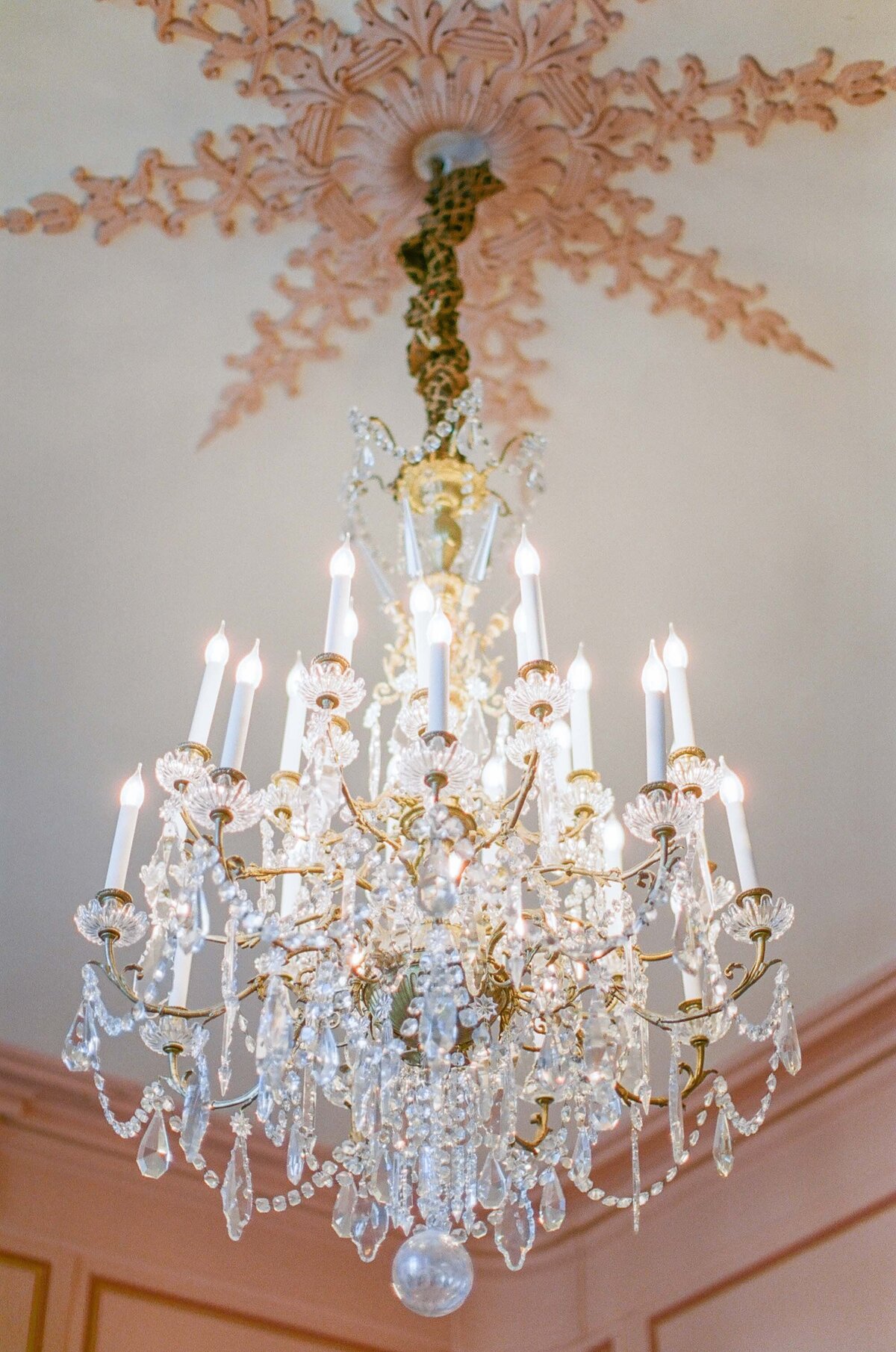 Chateau-Grand-Luce-Wedding-Photographer-Molly-Carr-55