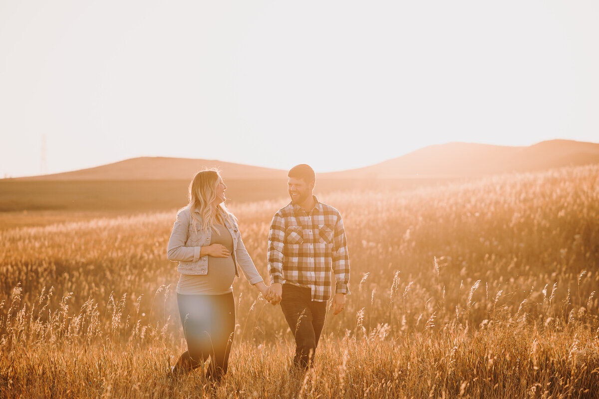 larsen-maternity-bismarck-outdoor-51 (1)