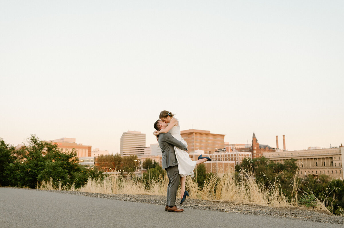 downtown_spokane_elopement_portraits_09