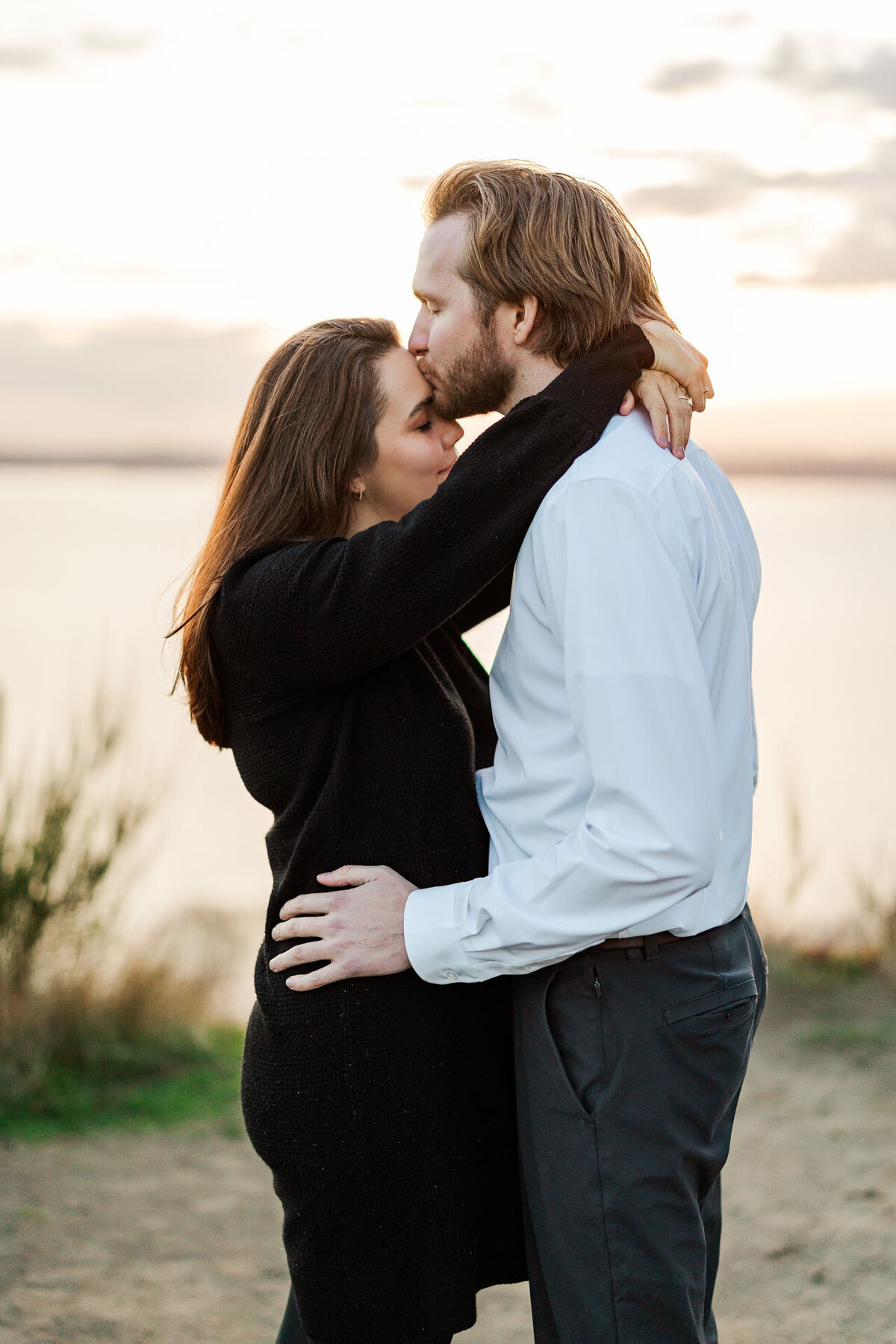 Discovery-Park-Engagement-Photos-45