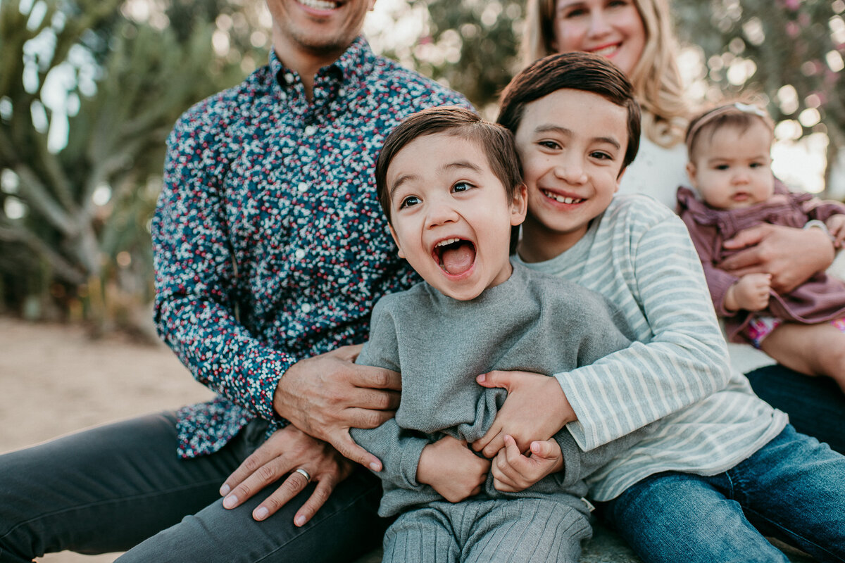 San Diego Family Photographer-Balboa Park Snuggles112