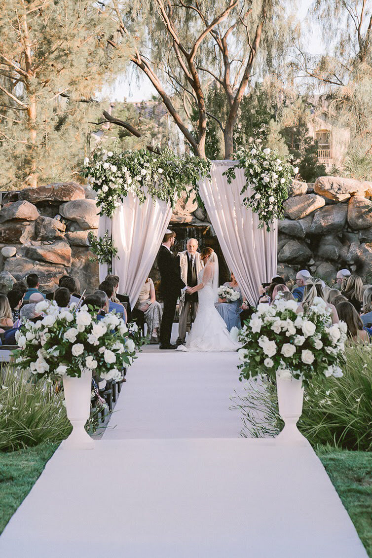 Soft and Romantic Wedding at Lotus House in Las Vegas - 37