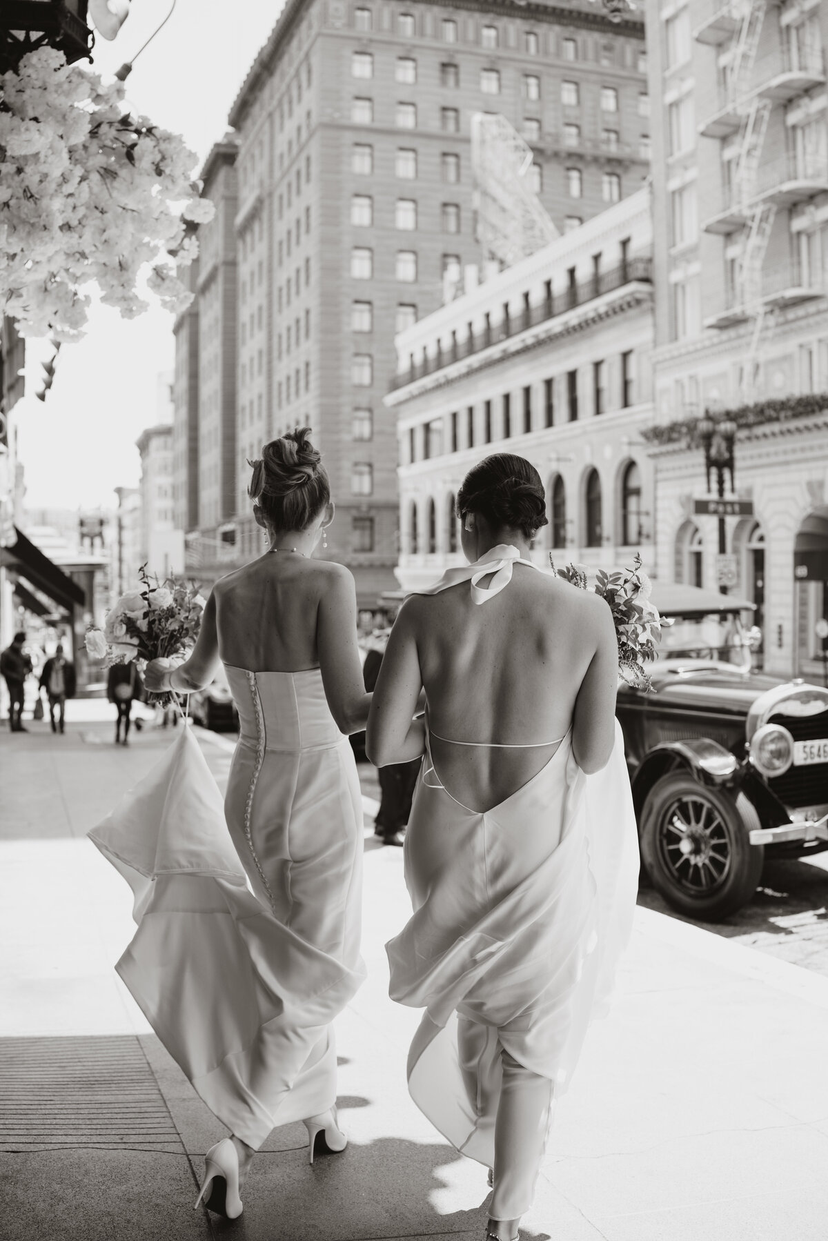 JeLauPhotographyLilyBaileySanFranciscoCityHallWedding3H5A9751
