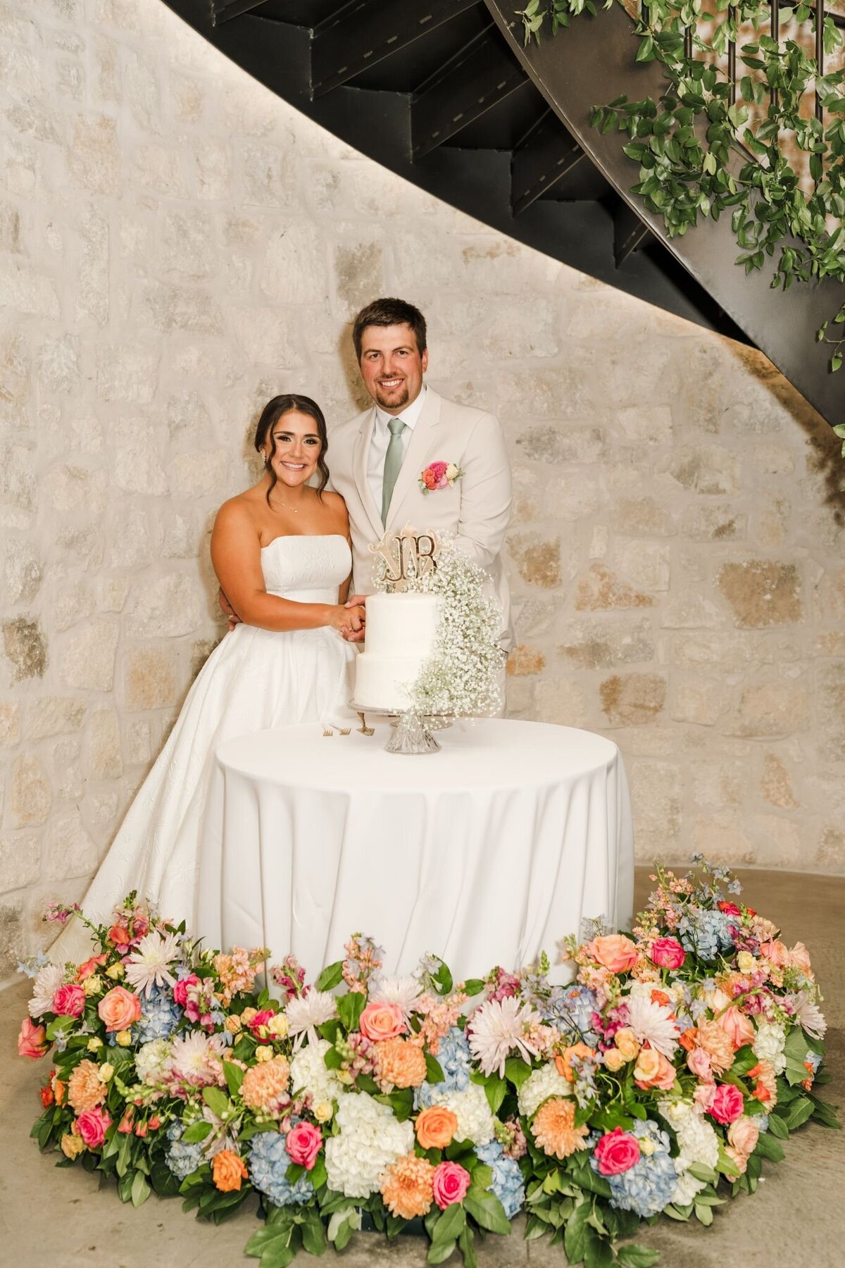 elegant-wedding-florals-tamara-menges-designs--26