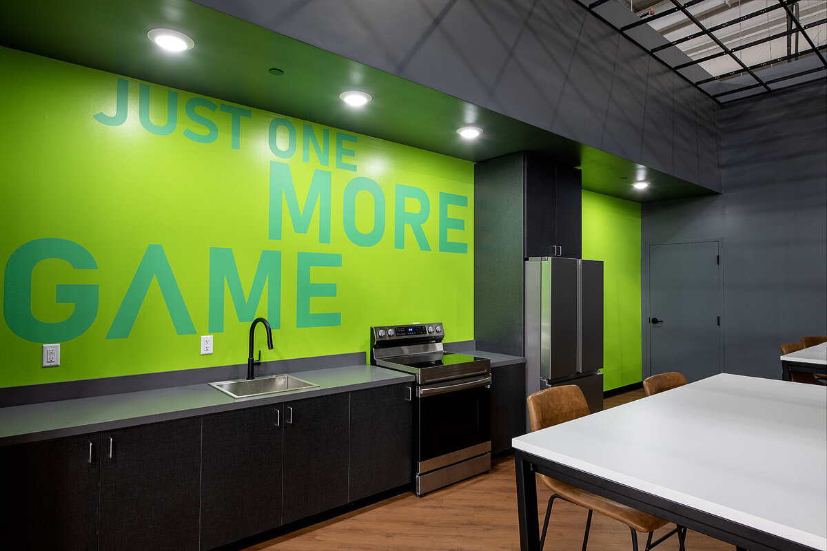 pickleball-club-kitchenette-design