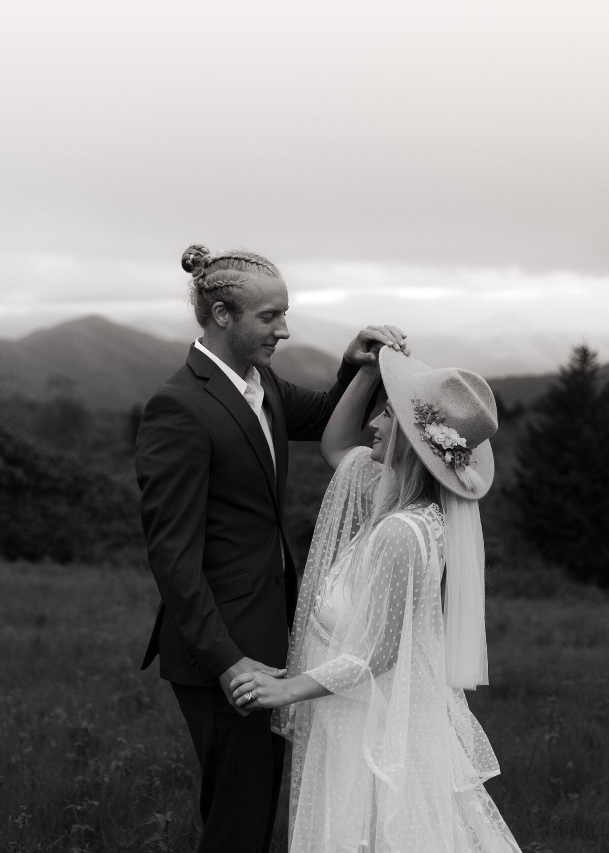 PNW Wedding and Elopement Photographer_ Ashlynn Shelby Photography-22