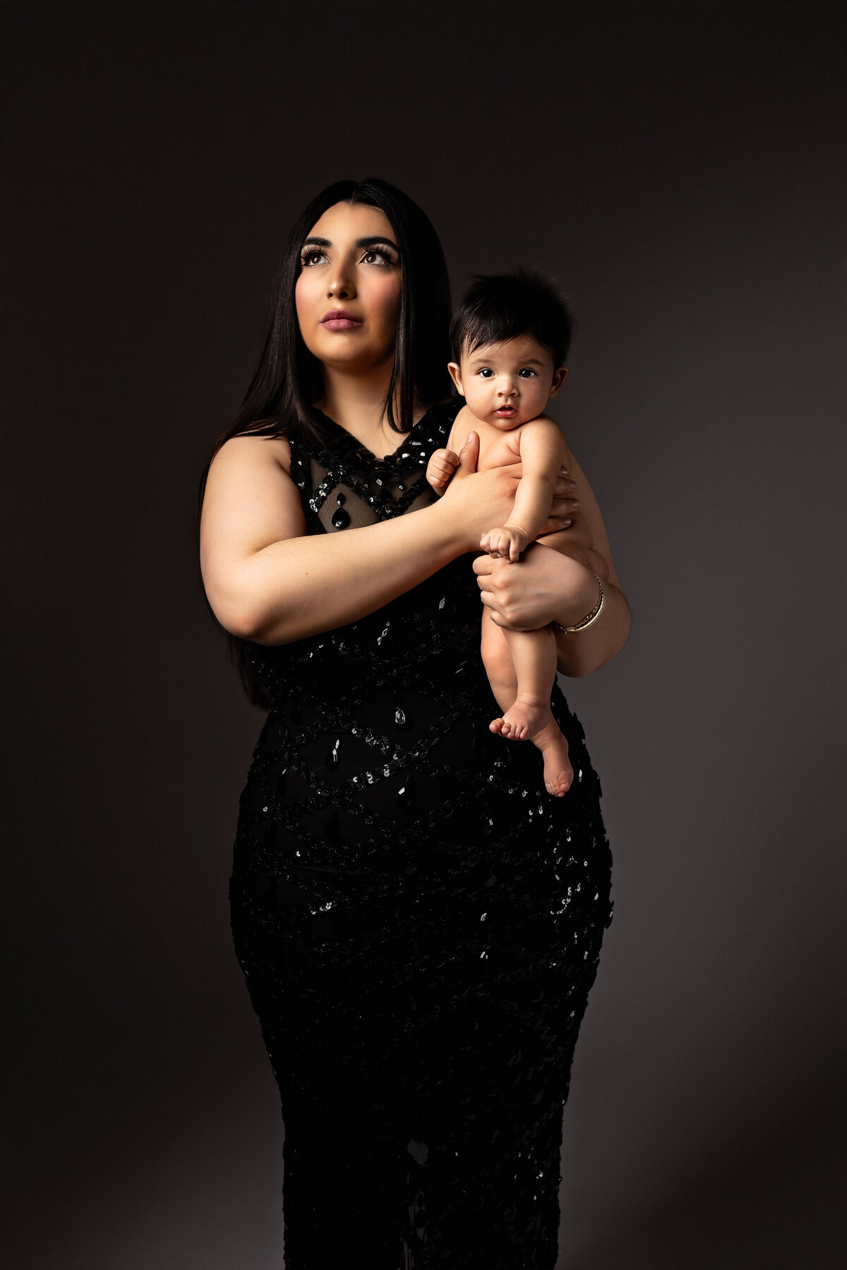Fresno Maternity-Newborn Photographer