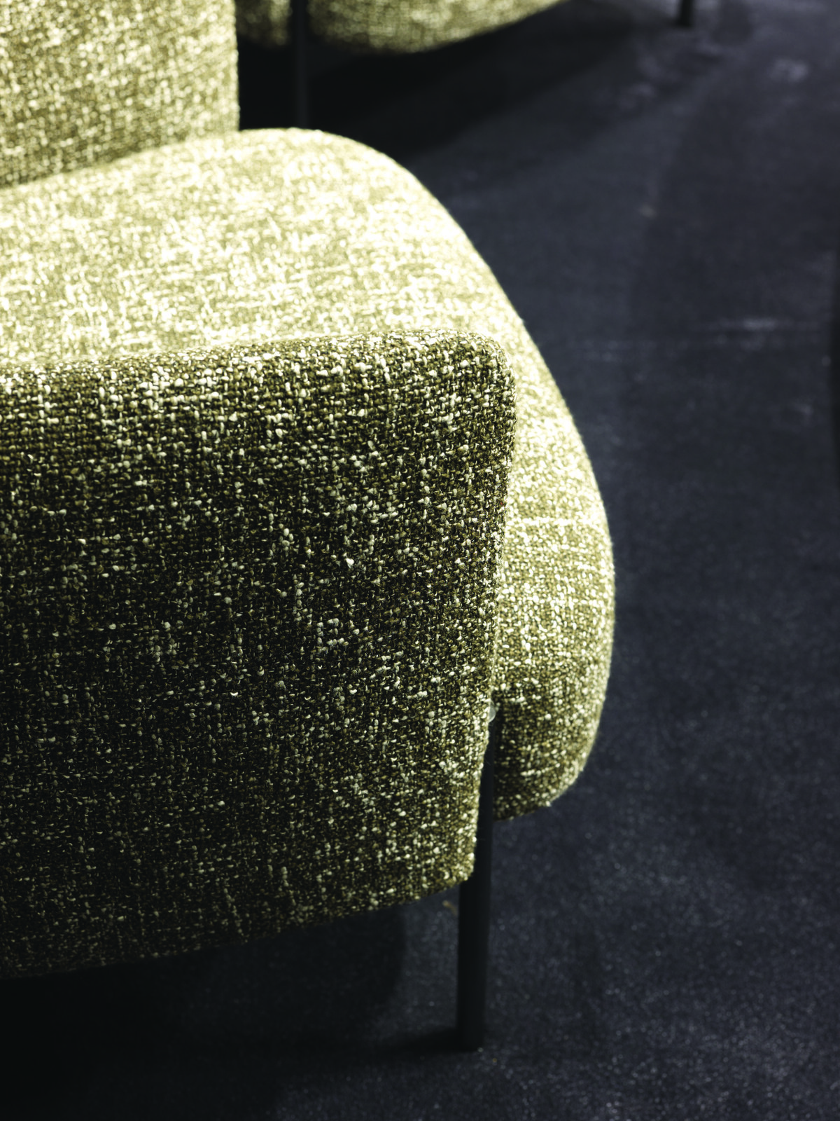 virgin_armchair_08_HR