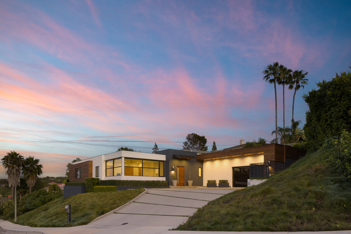045_16366_sloan-45_325