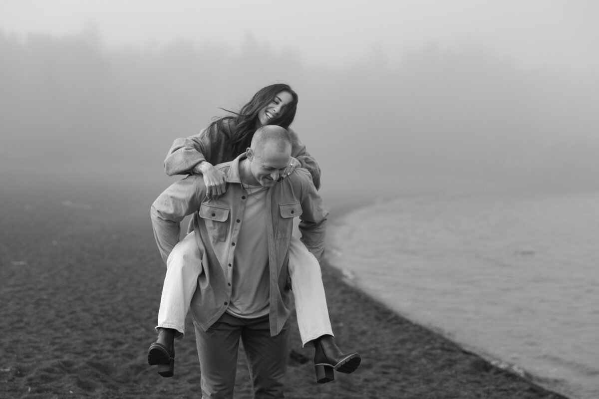DuluthEngagement_B+W_FlowEventGroup-32