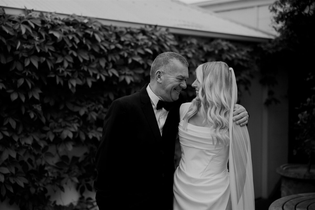 Maegan-Brown-Moments_231103_Wedding_Lauren-Bernie_Frolic-Lane_1065