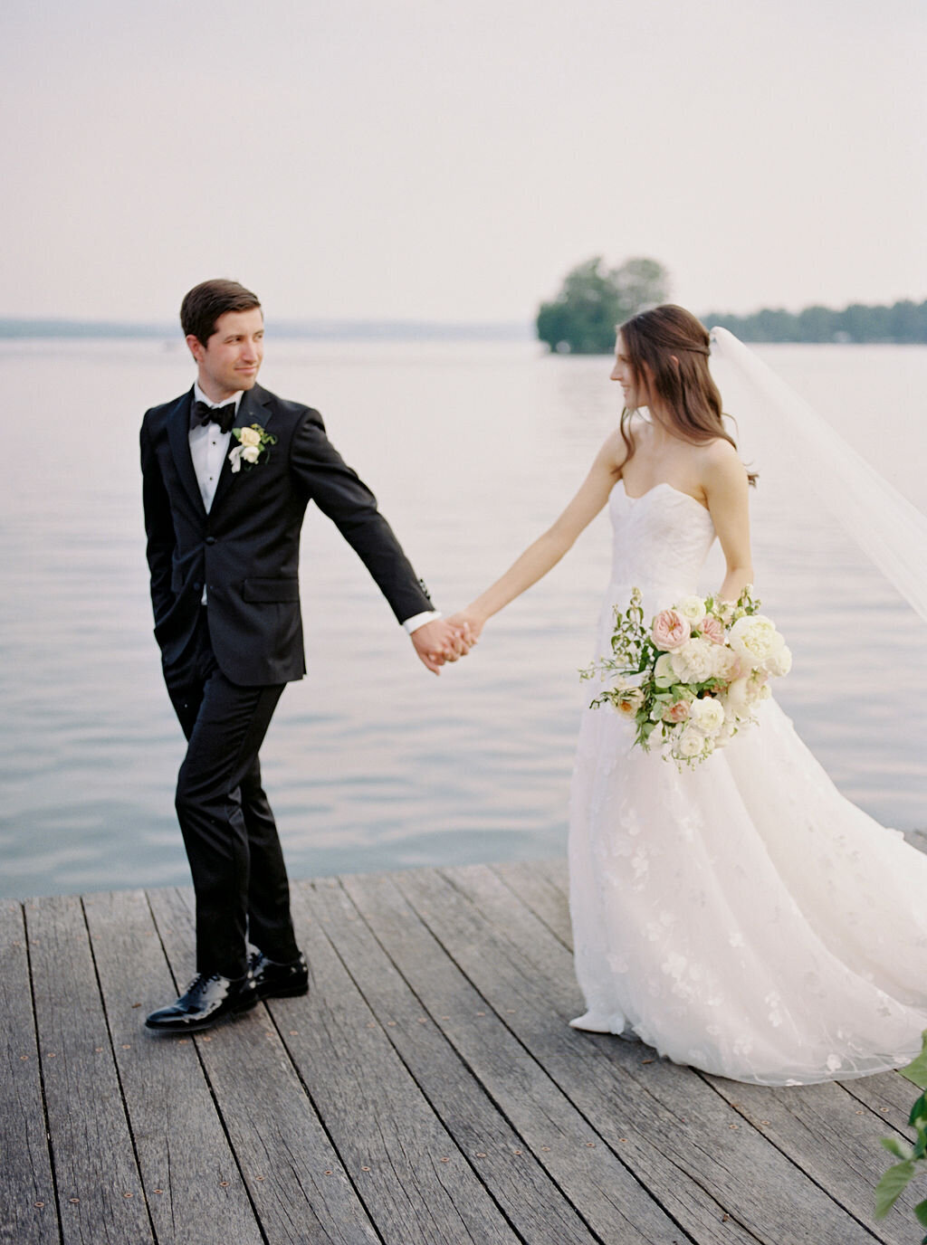 Lake-House-On-Canandaigua-Wedding-Sunset-Photos-Verve-Event-Co-Finger-Lakes-New-York-Wedding-Planner (2)
