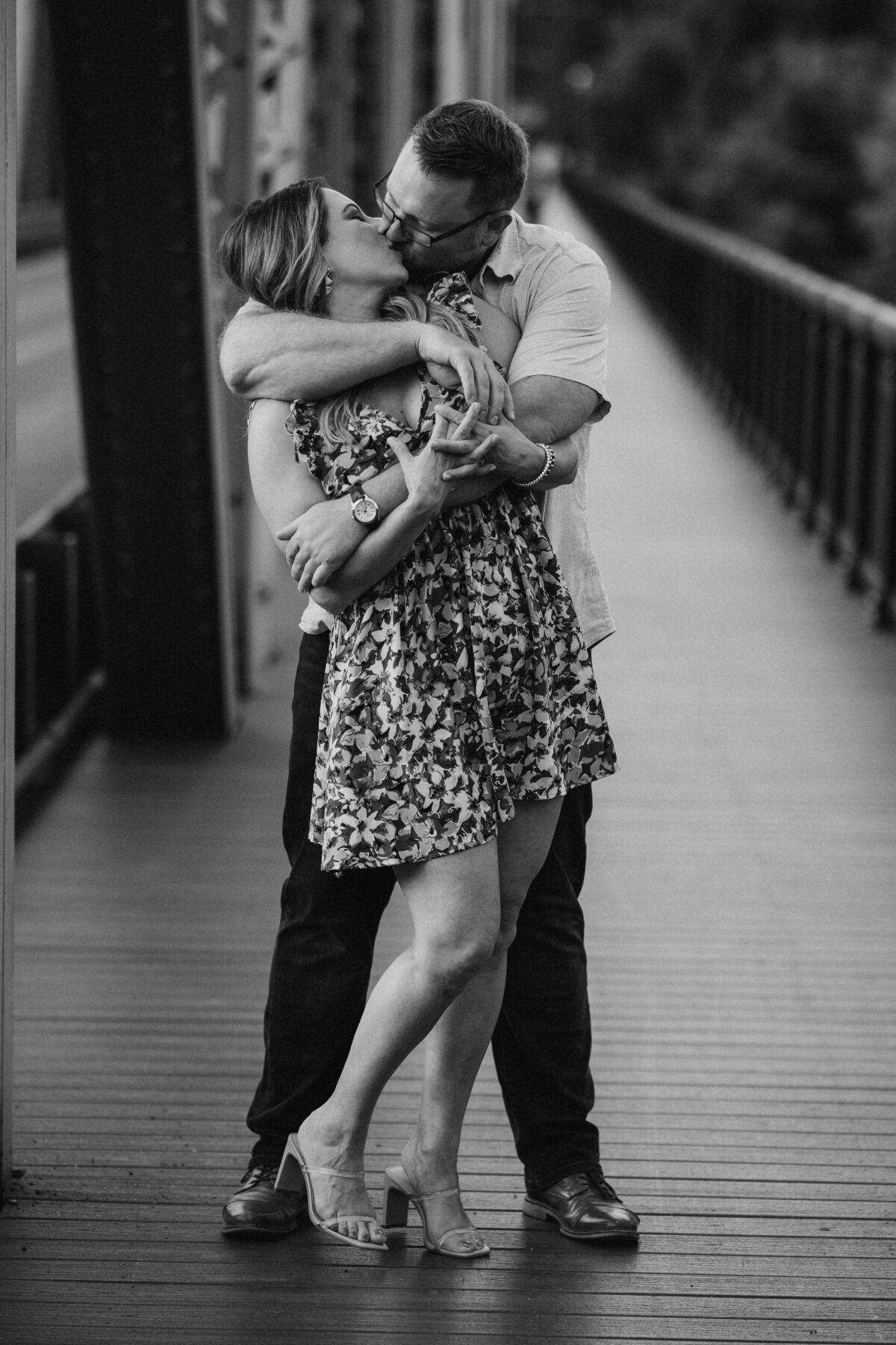 laura-michael-engagement-session-2024-fb-124