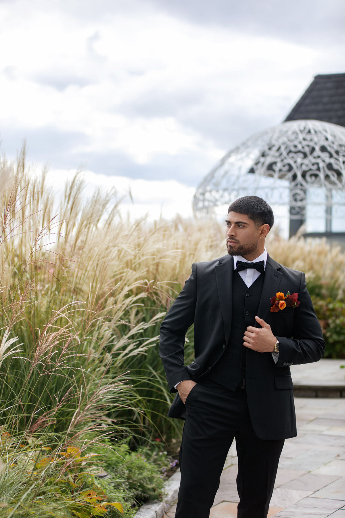 best afforadable elopement and wedding photographer in new york city and new jersey mamaroneck beach and yacht club ceremony and reception-67