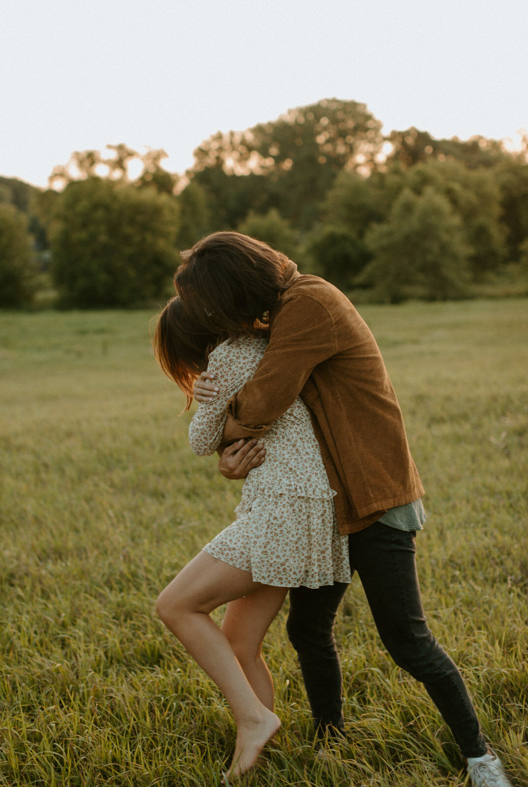 Minneapolis+Boho+Engagement+Photographer-128