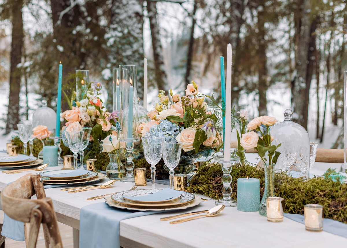 Winter wedding outdoor tablescape 