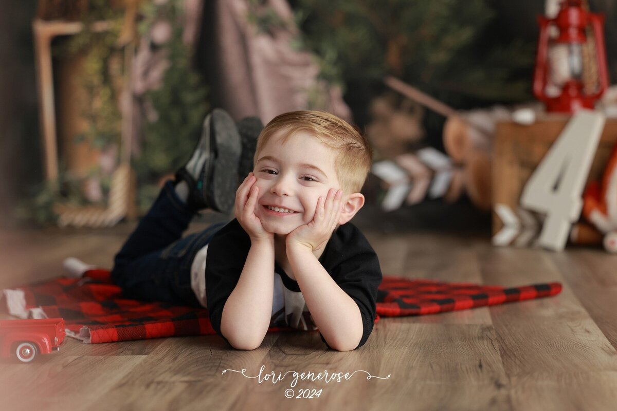 lehigh-valley-photographer-lori-generose-lg-photography-fourth-birthday-milestone-boy-allentown-pa