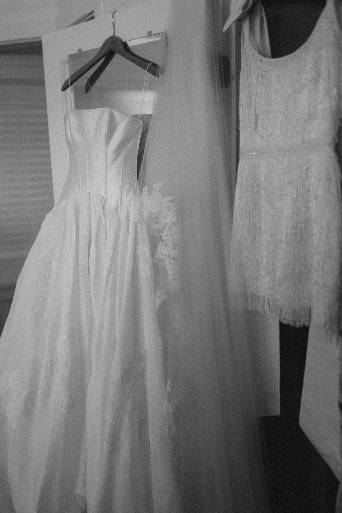 250830JENMAT_adv0027