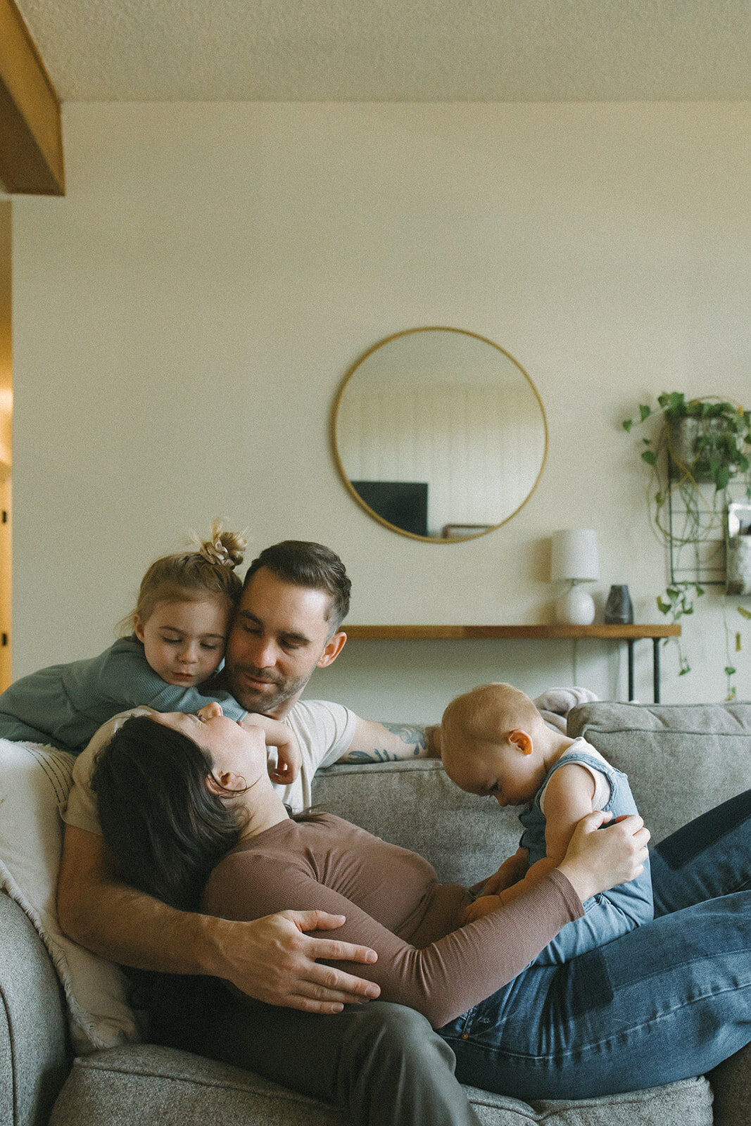 Lindsayfamilyhomesession-47_websizeSeattle Edmonds Family Photography inside your home
