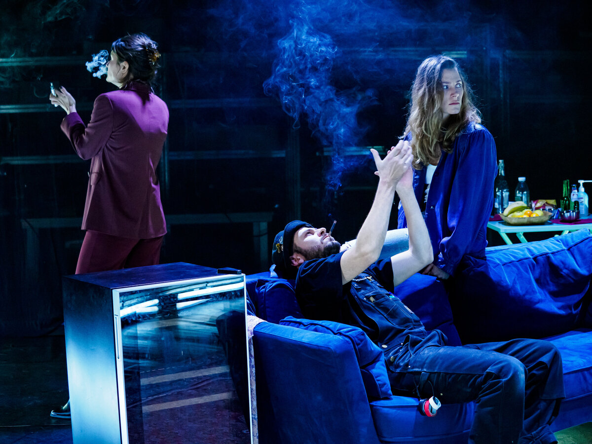 FEU SACRE De Neil-Adam Mohammedi Jeu  Marine Barbarit, Quentin Charpin, Saïd Ghanem, Leïla Loyer Kassa, Claire Toubin, Rony Wolff ©Marie Charbonnier_B130050-2