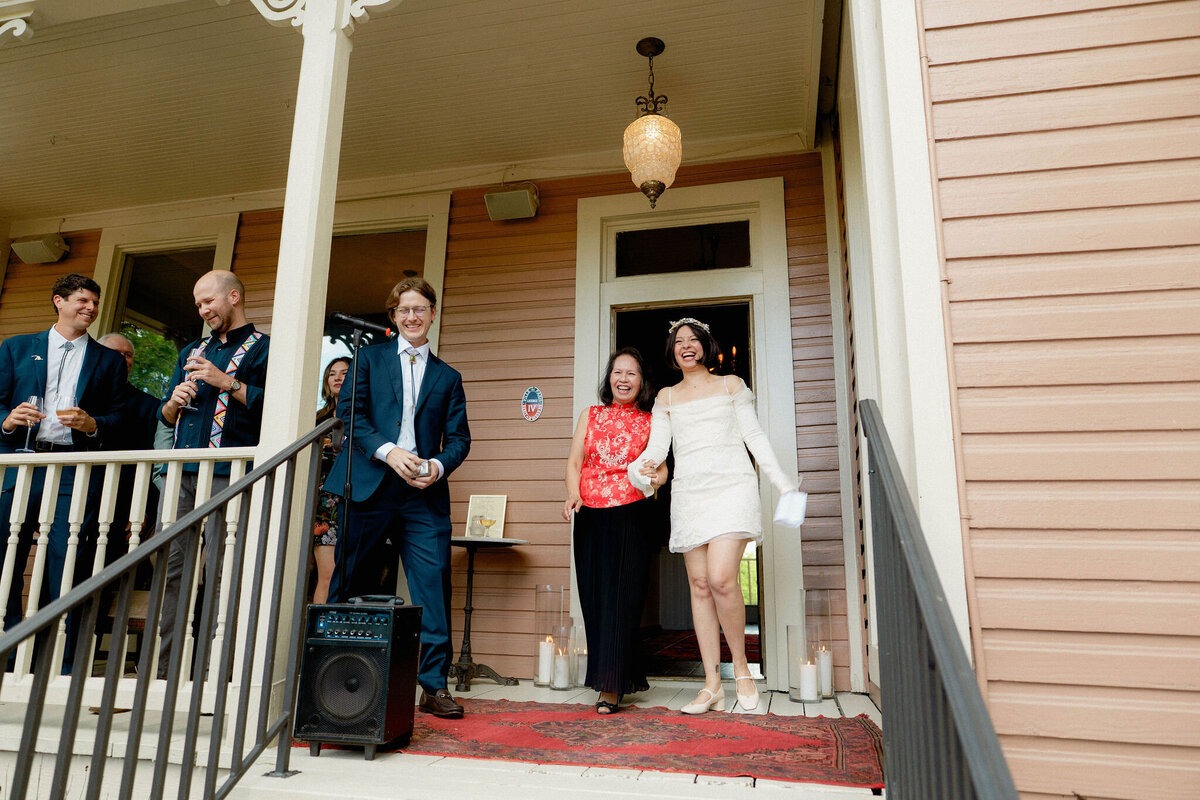 Ceremony_Jen&ChrisWeddingPhotos_AustinWeddingPhotographer_HereafterFilms-55