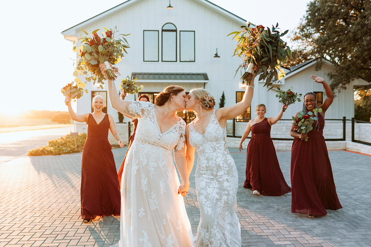 reTheBurrowWeddingPhotography-348