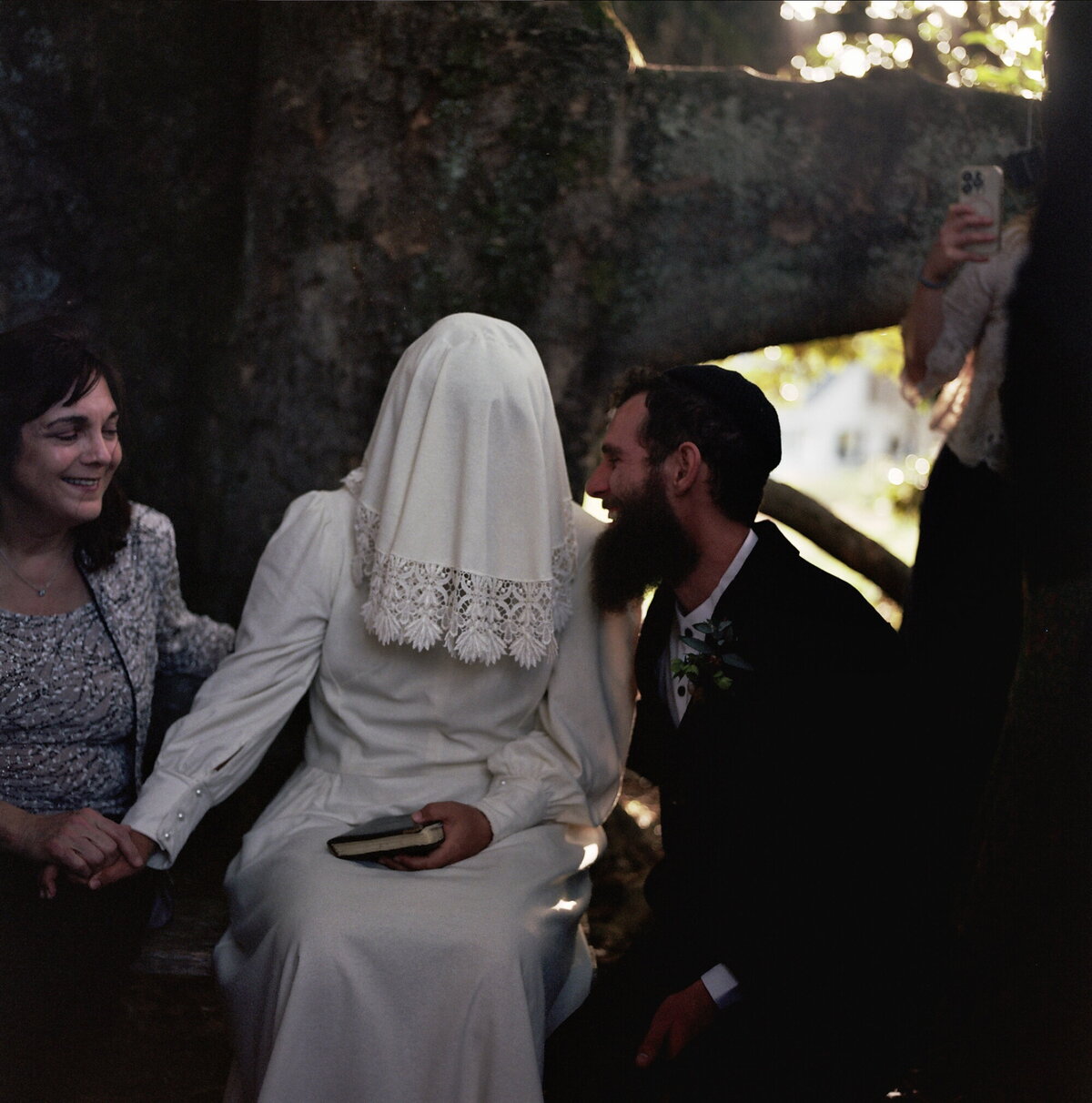 intimate wedding photographer, intimate jewish wedding photographer, long island wedding photographer, analog photographer, analog wedding photographer