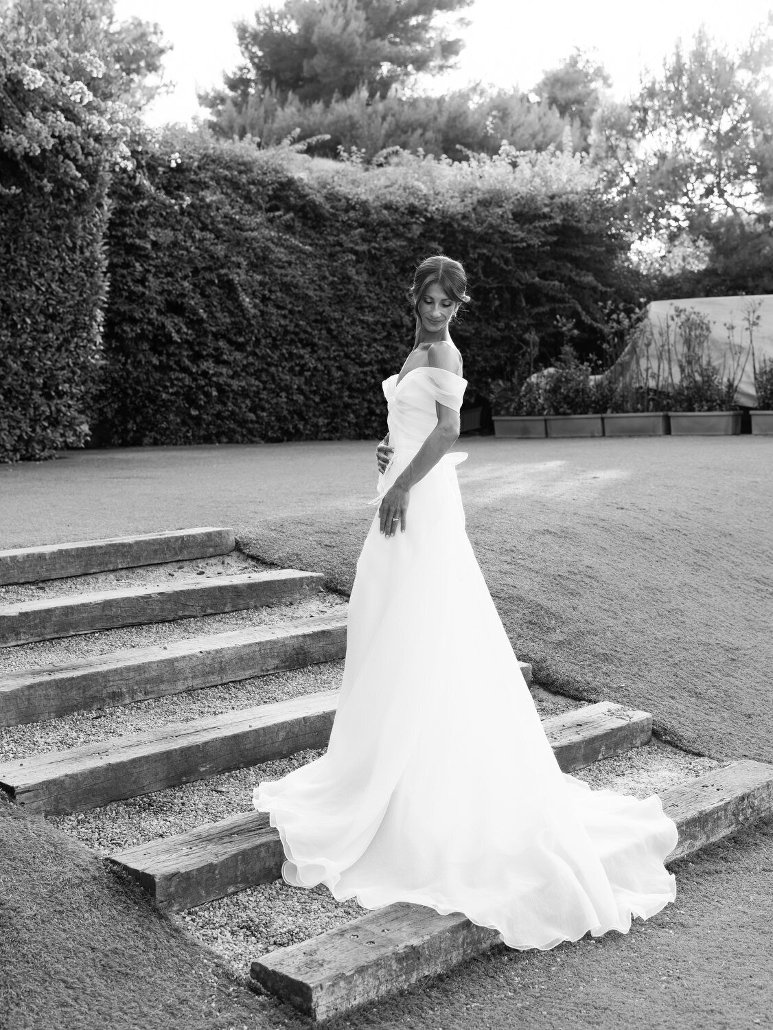 Black-Tie-Wedding-at-Four-Seasons-and-Vouliagmeni-Lake-086