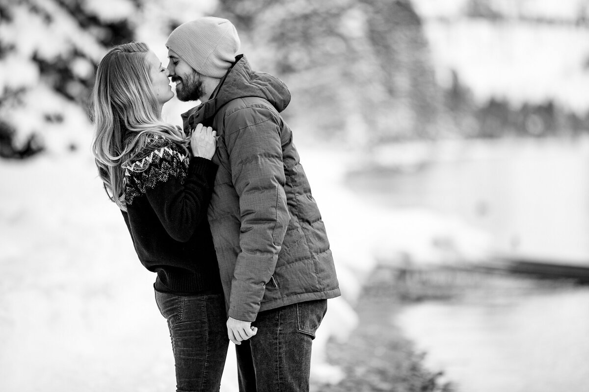 Winter-Engagement-Session6