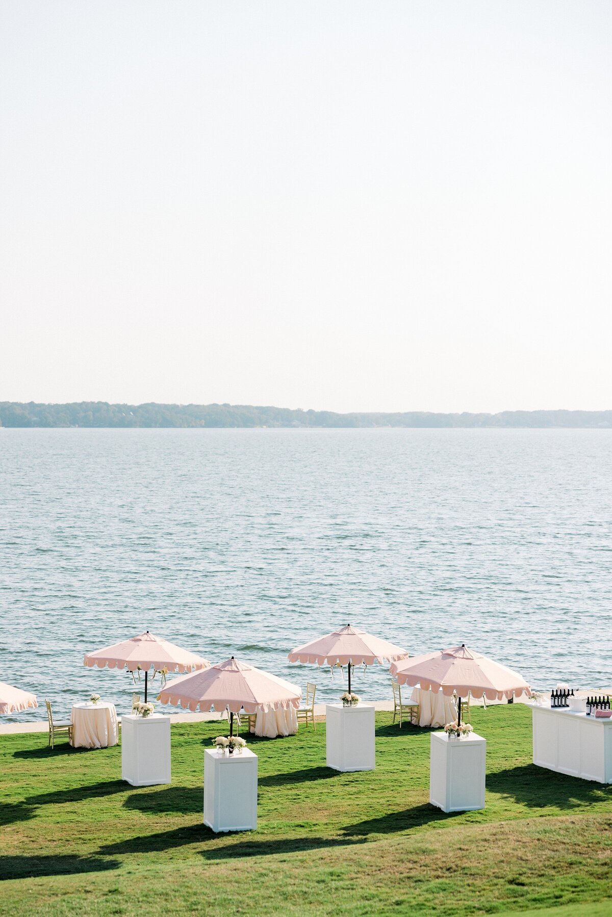 Turtle-Point-Yacht-and-Country-Club-Wedding-9