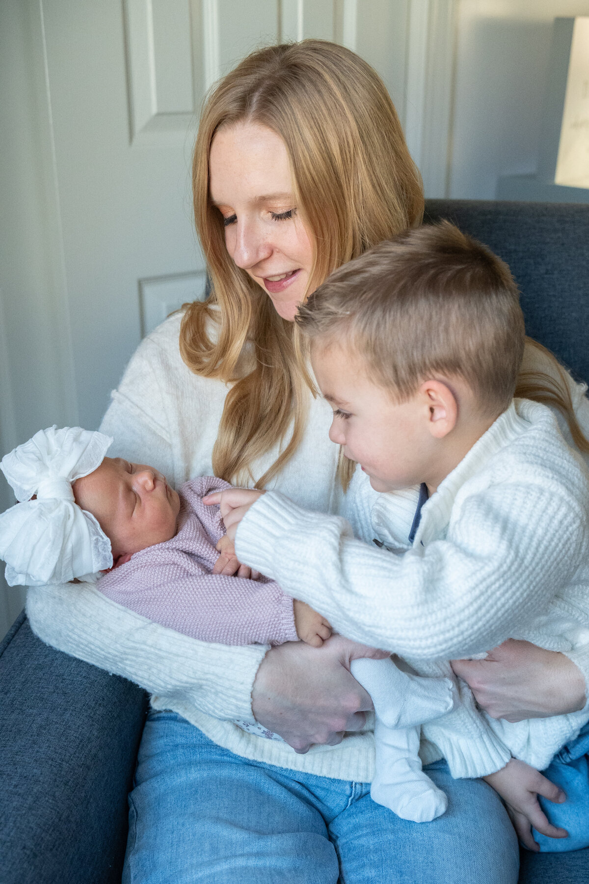 Malenke Family and Newborn Gallery 2025 November-22