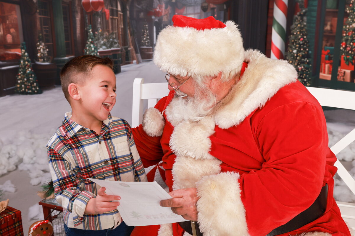 Dimensions Photography 23-9489_resize