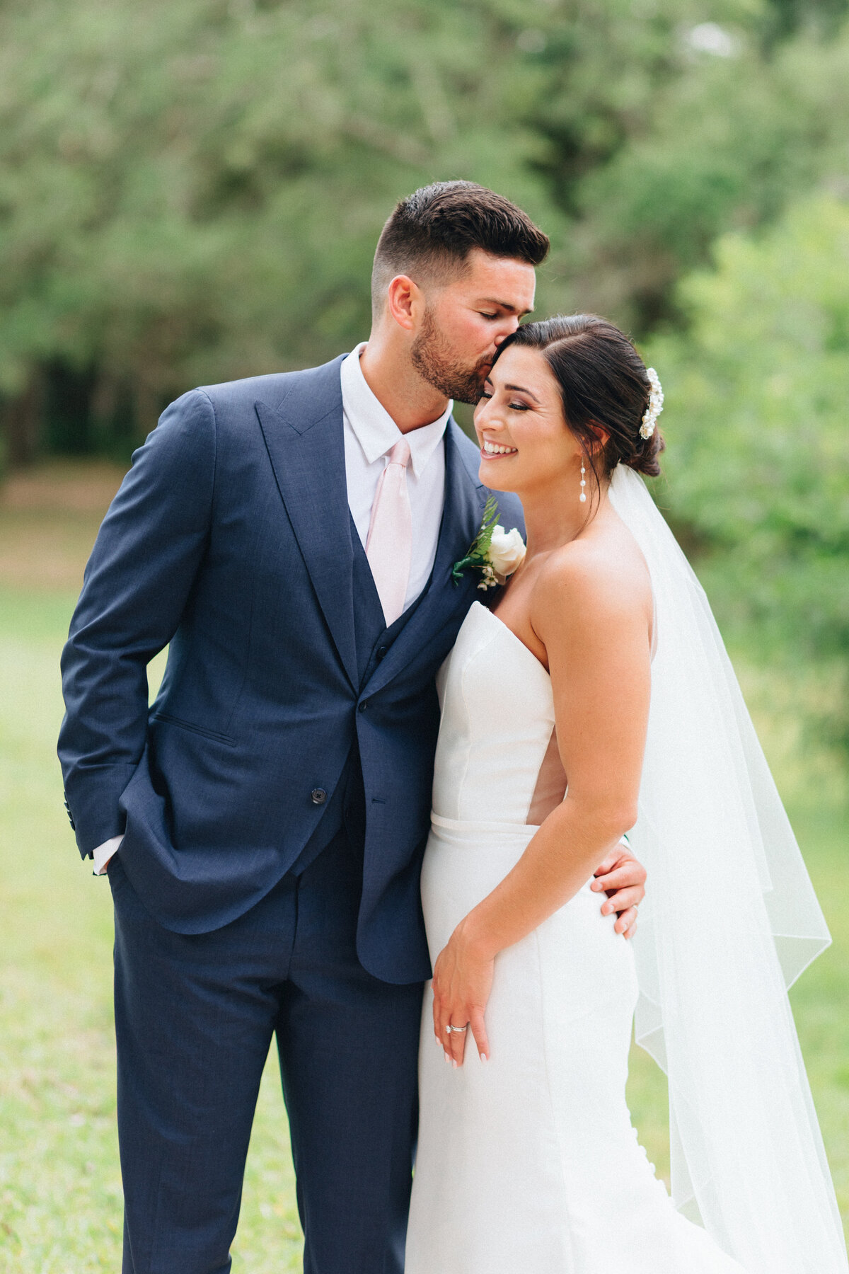 miranda-rose-photo-harborside-chapel-florida-elopement-chantilly-chic-11