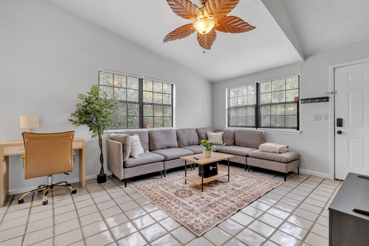 Living room (3)