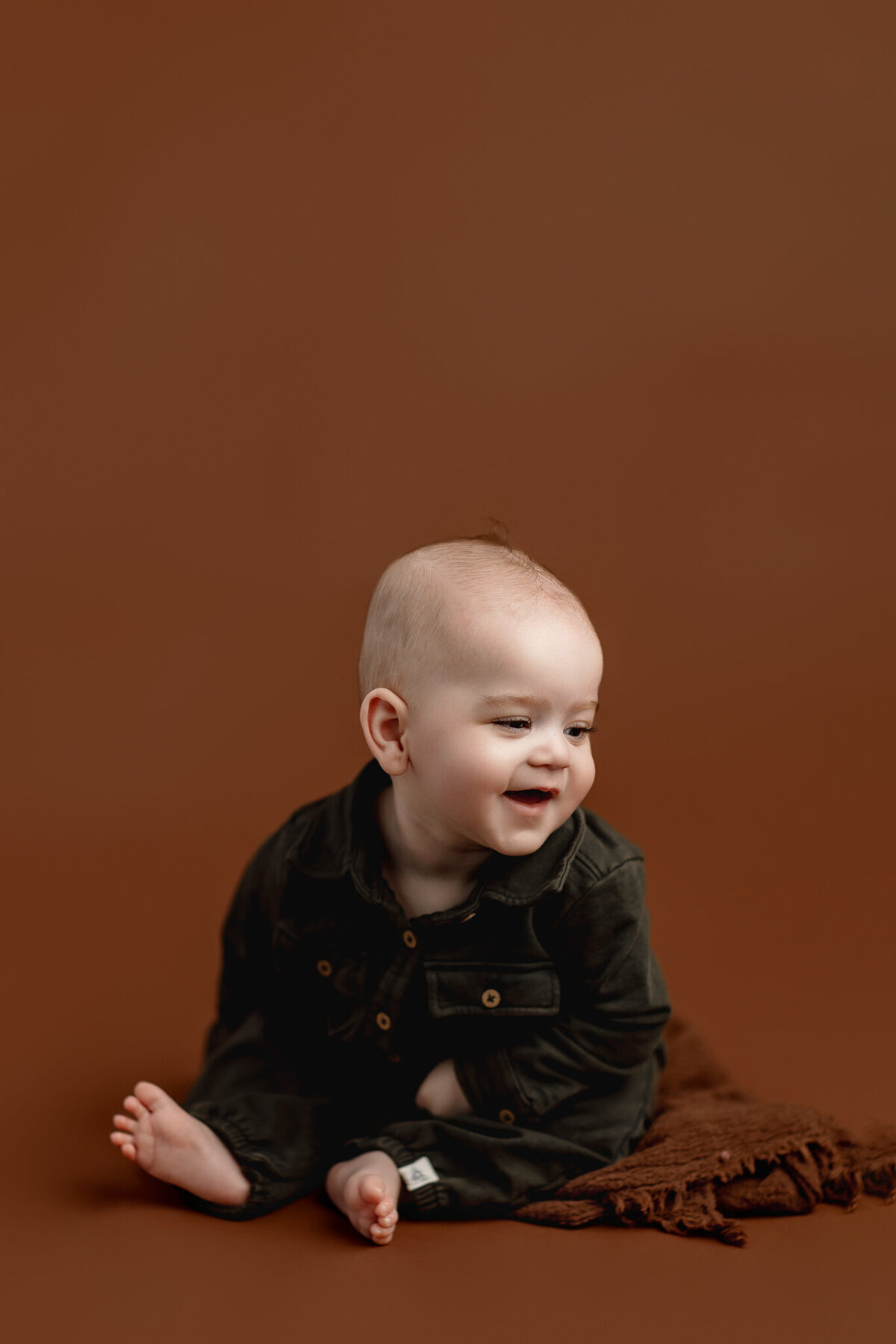 NW Arkansas baby photographer, milestone session near me, NW Arkansas baby portrait studio, professional baby photos