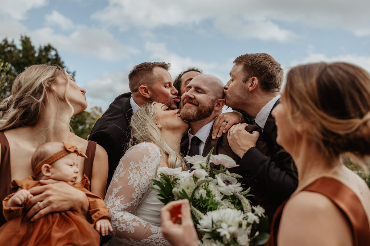jessica-tyler-olympic-rooftop-pavilion-wedding-337