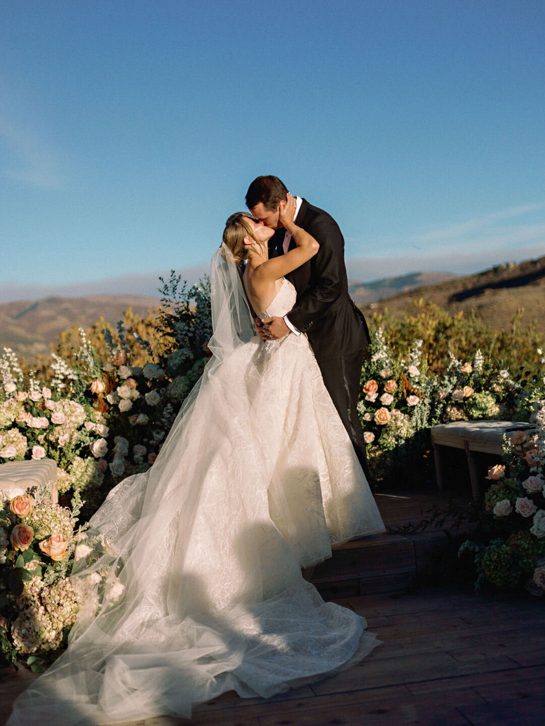 MacRyan-Lodge at Blue Sky Utah Wedding by GoBella83