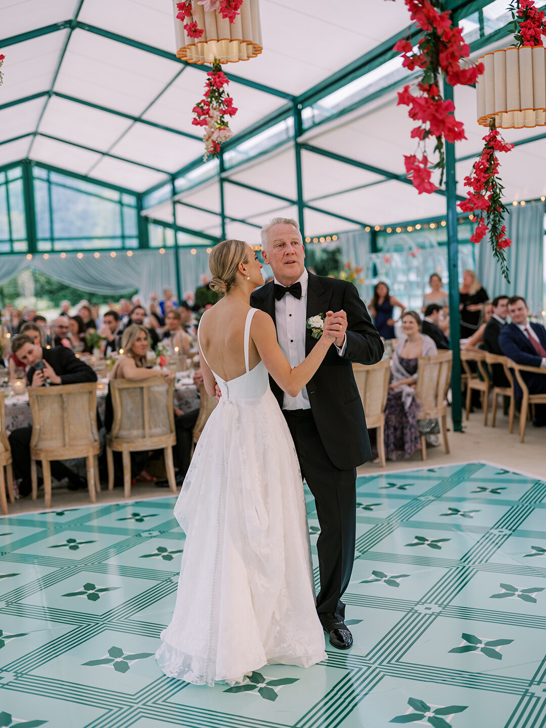 KathleenRob5-3-25GlenstoneGardenVA-VickiGraftonPhotography-1015