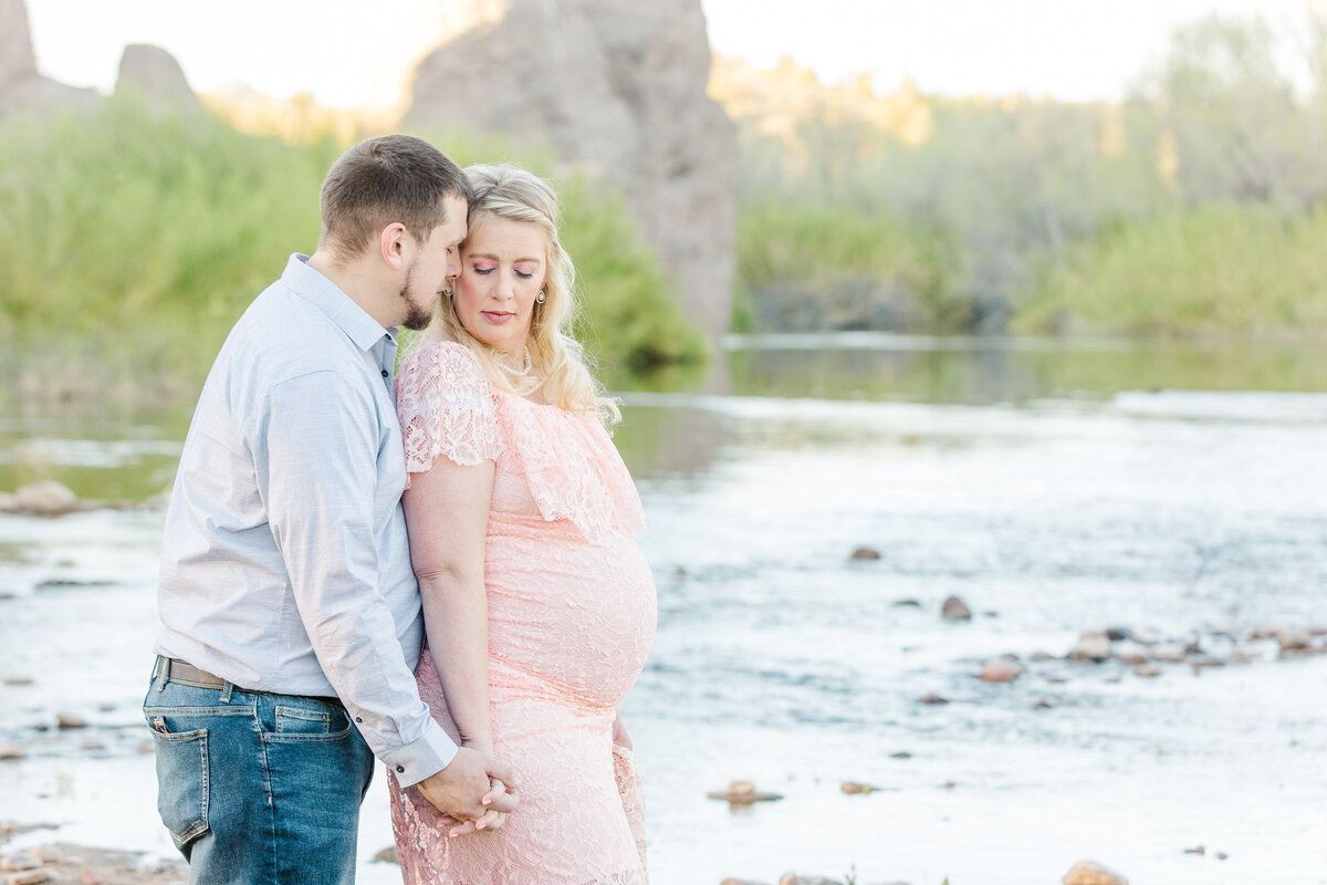 MATERNITY031222-130