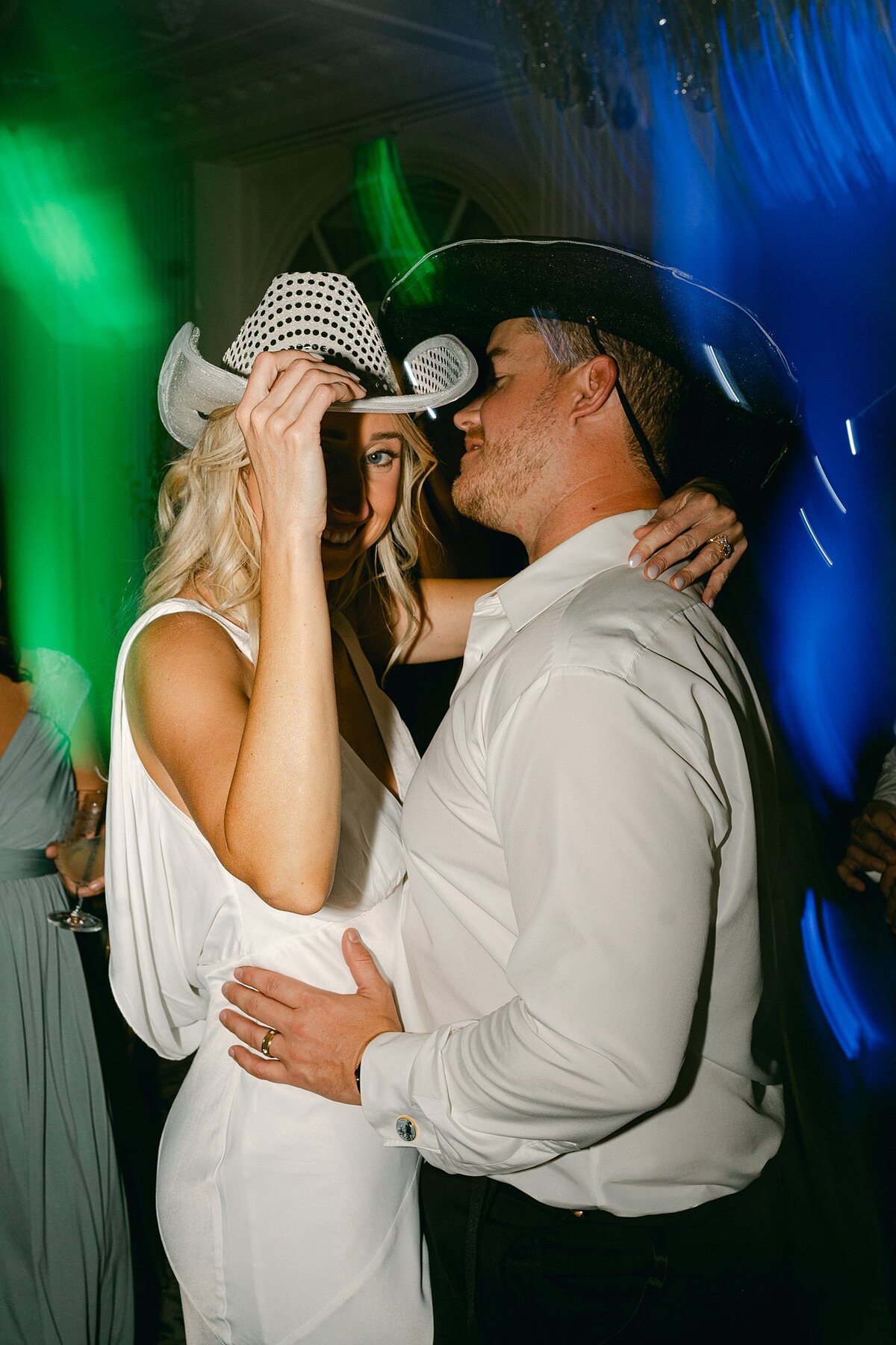 Hotel Carmichael Wedding Alison Mae Photography_2023