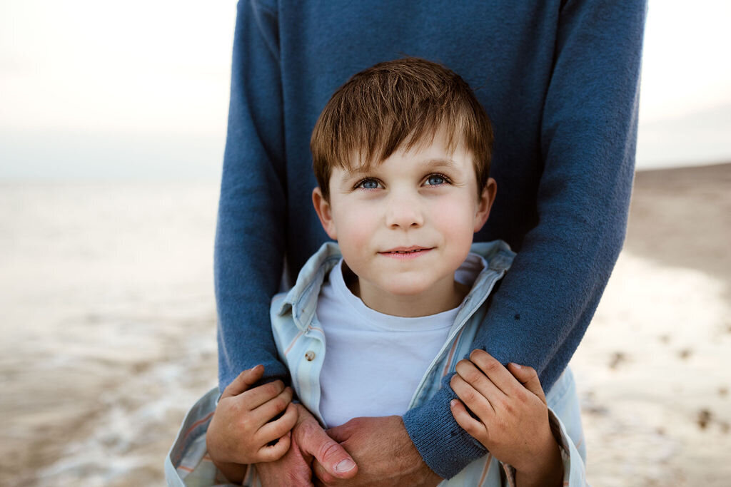 childhood-portraits-candid-byron-bay