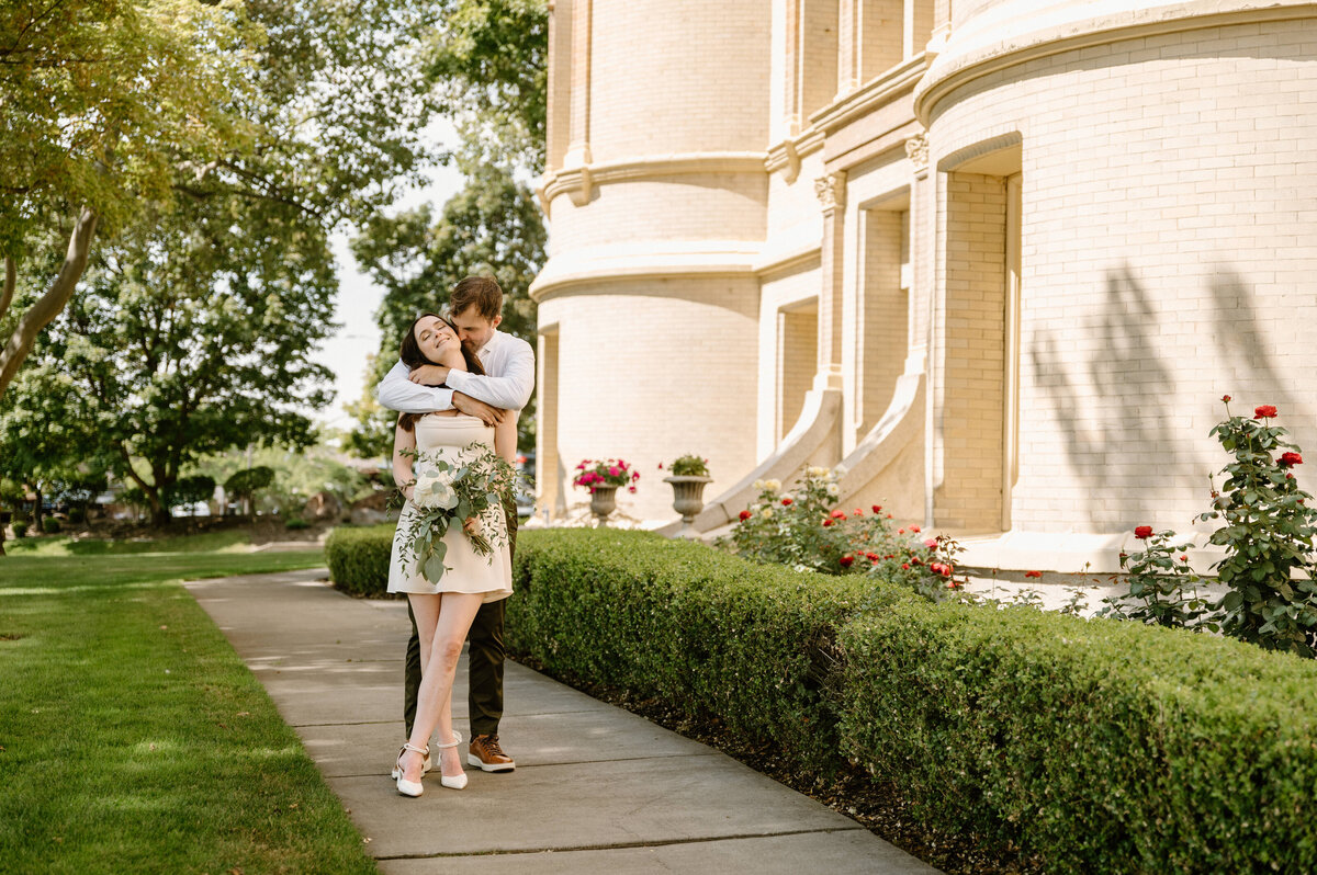 courthouse_summer_elopement_portraits_05