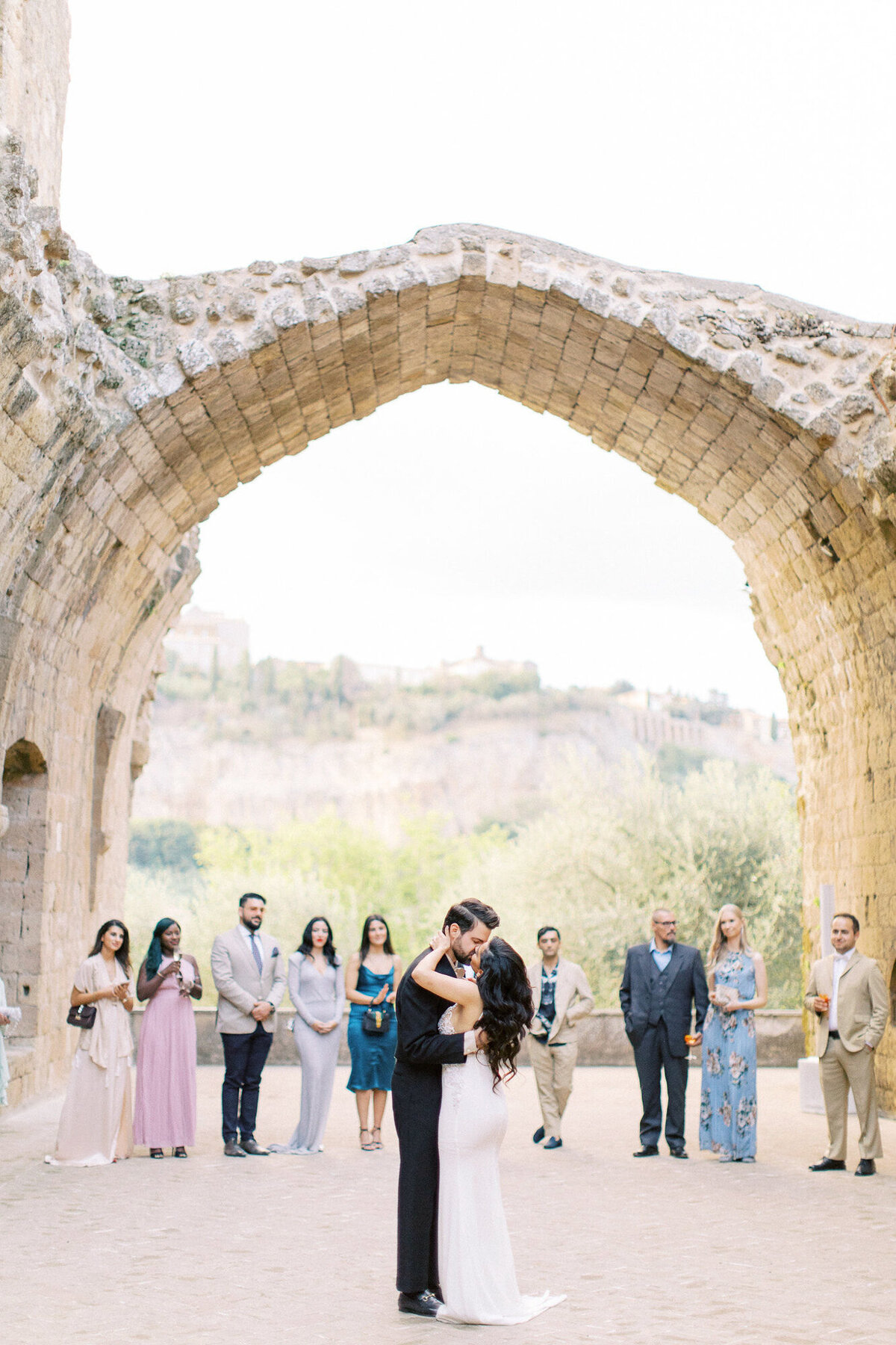 Maïlys Fortune Photography Husband Wife Wedding Weddings Photography France Switzerland Italy Timeless Dreamy Imagery Bilingual French English Destination Weddings Destination Wedding Provence French Riviera Paris Lake Como Tuscany136
