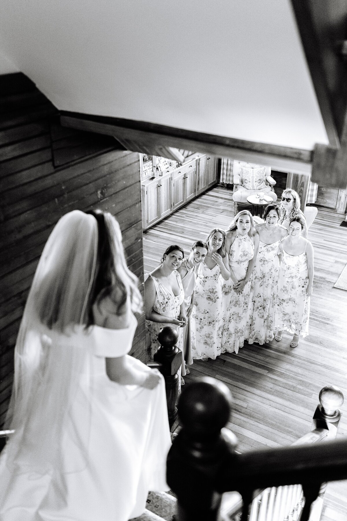 Cheery_Yellow_Blue_Seaside_Island_Maine_Wedding_Chebeague_Island_Inn_0024