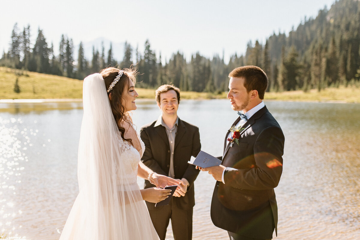 mount_rainier_national_park_elopement_photographer_03