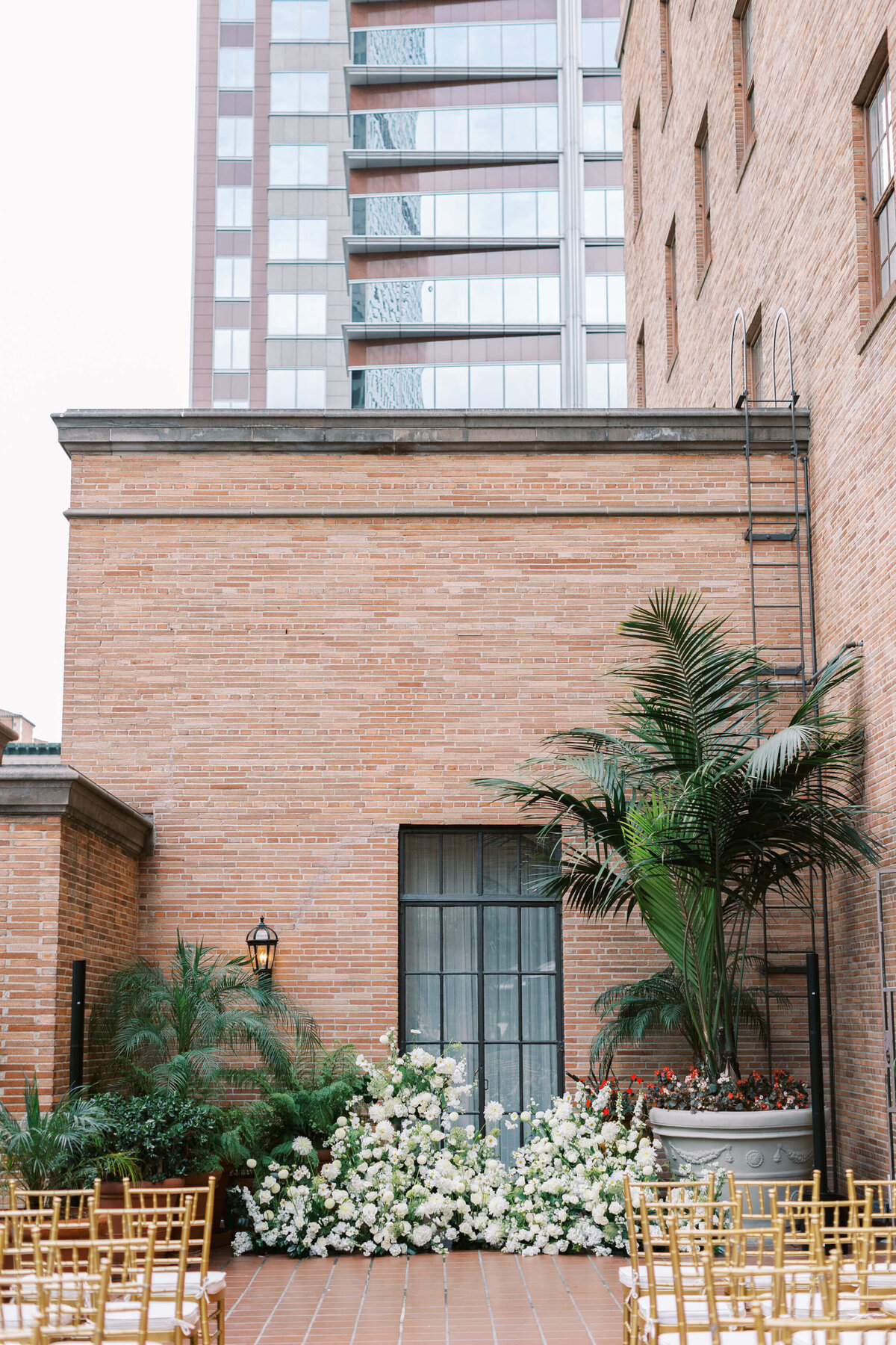 California-Club-Wedding_Los-Angeles-Wedding_Southern-California-Wedding-Photographer_Lisa-Leanne-Photography_18