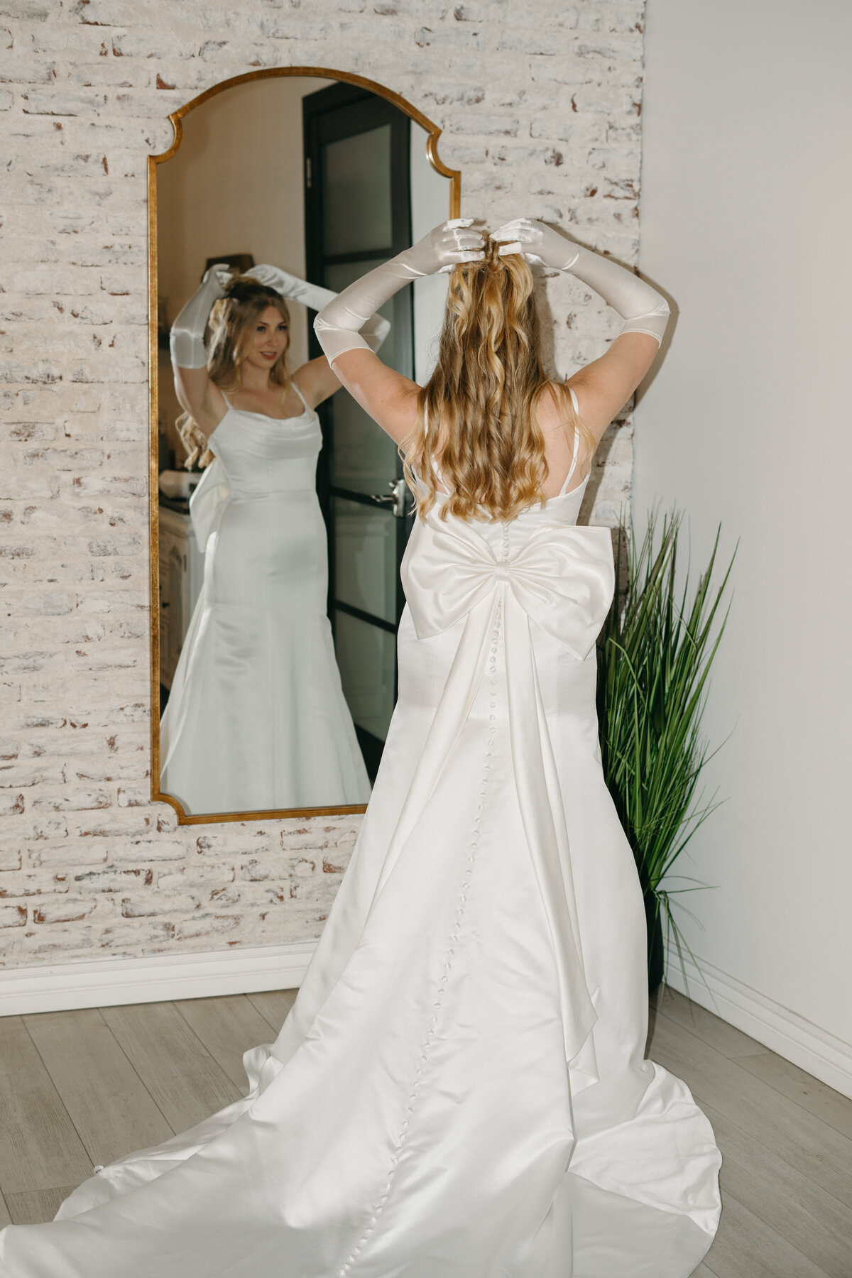 TheKrugs_BridalSuite_NikkiAnnette_Photography-31