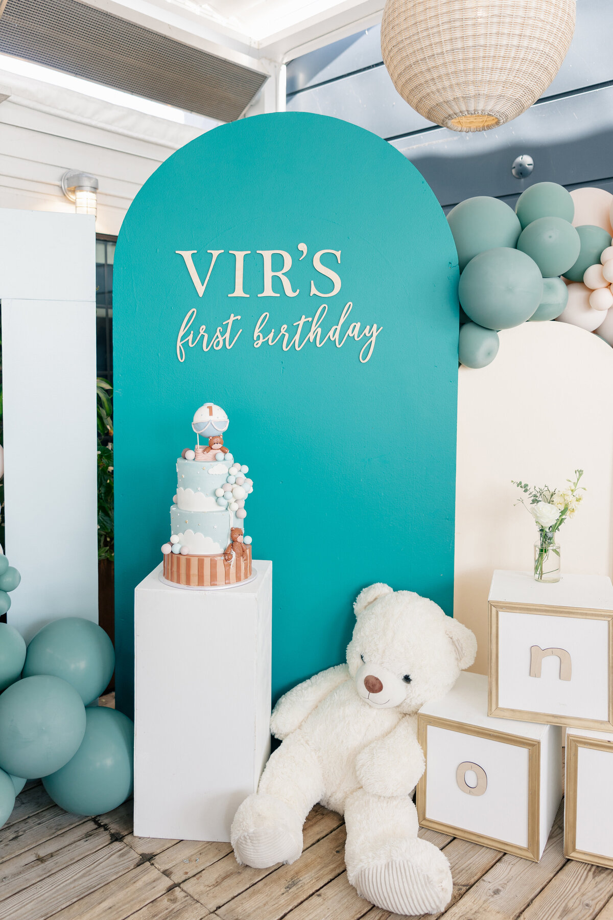 decorations for birthday party by minneapolis photographers