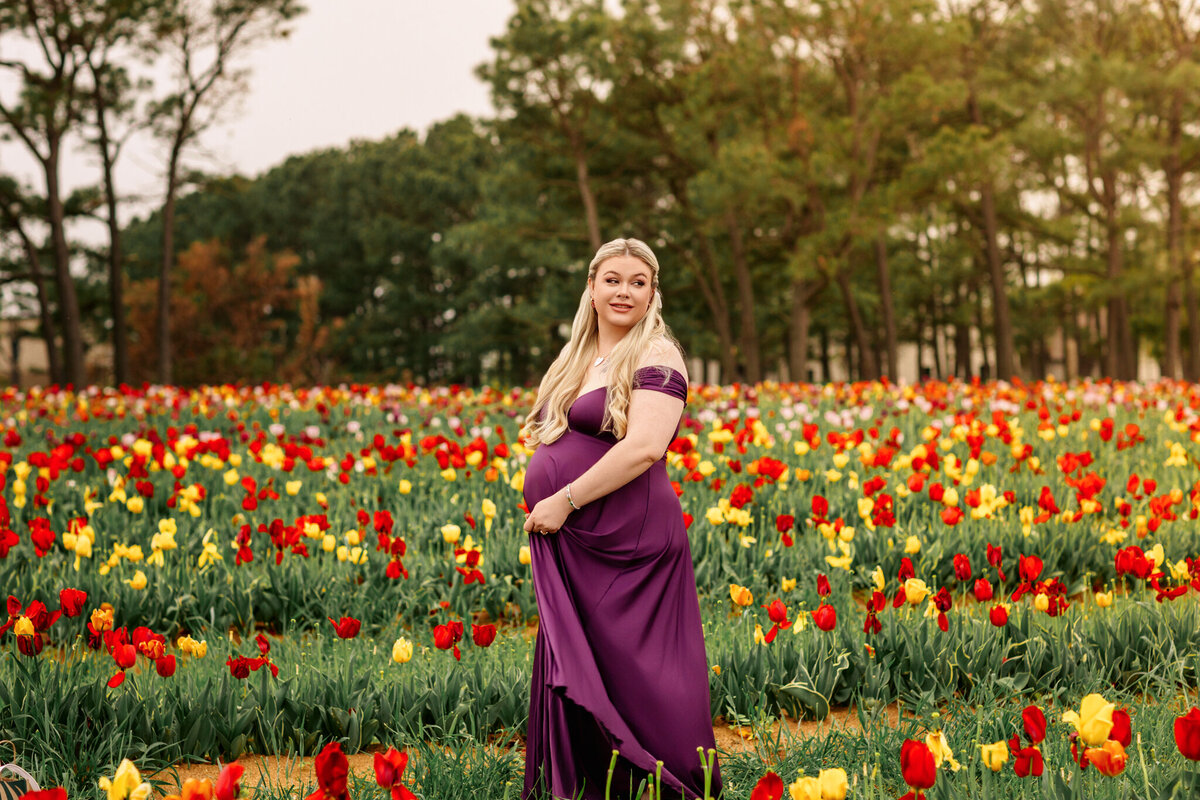 NW Arkansas maternity photographer, maternity photography near me, maternity portraits NW Arkansas, pregnancy photoshoot near me